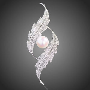 Brošňa luxusná lístok s pravou perlou Ambrosia