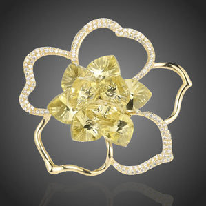 brošňa žltý kvet s krištáľmi