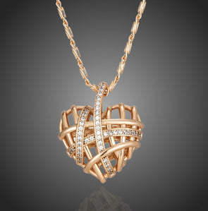 Náhrdelník srdce so zirkónmi Shaya