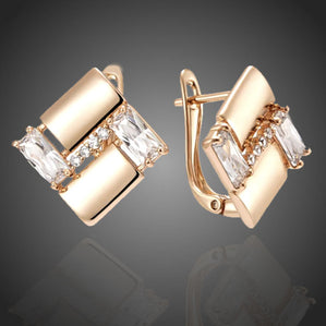 náušnice kocky so zirkónmi