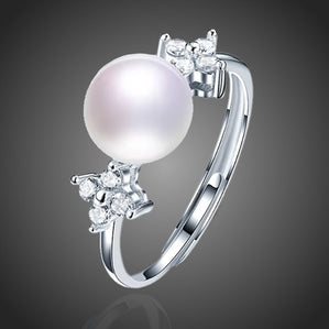 Prsteň s bielou riečnou perlou Lambertina