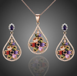 set luxusnej bizuterie kvapky s kvetmi farebný