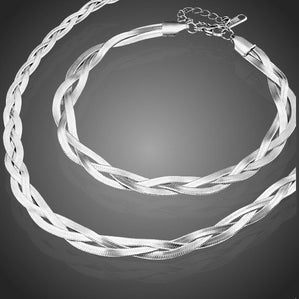 Set z chirurgickej ocele prepletaný Trionittes